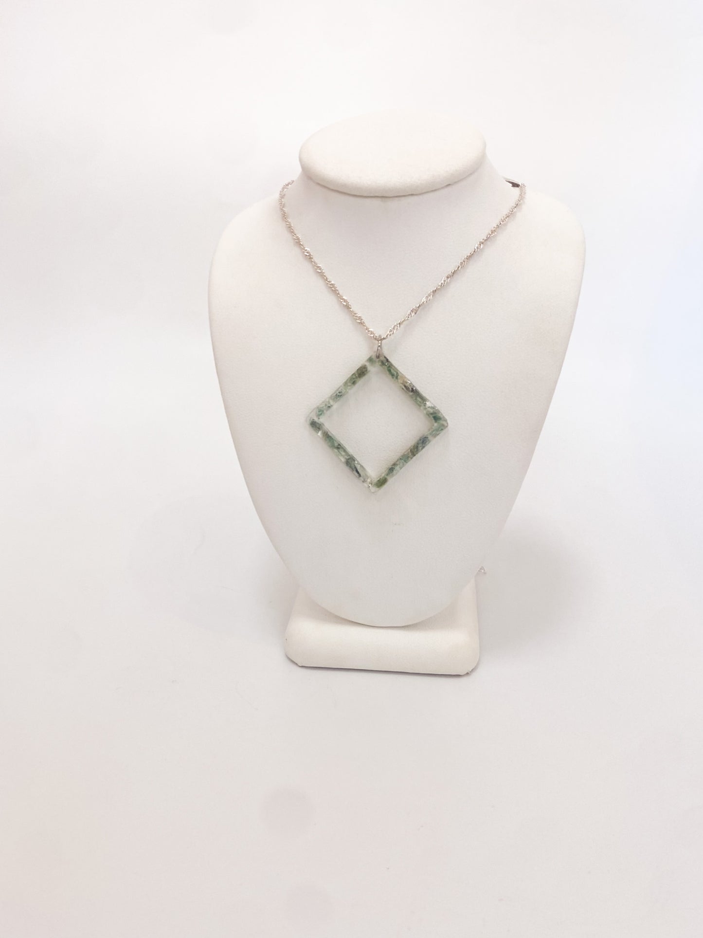 Jade Open Diamond Necklace