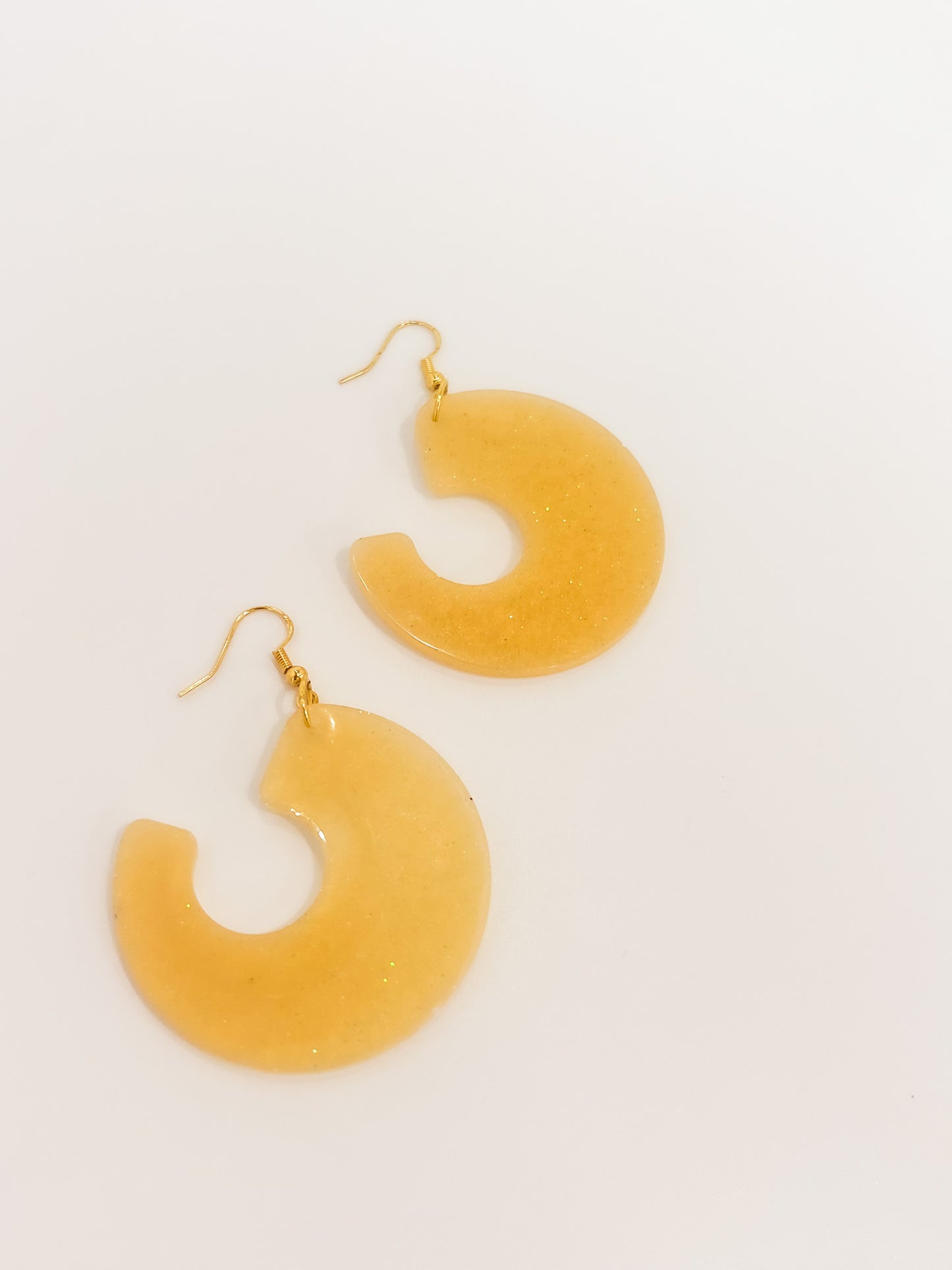 Golden Semicircles