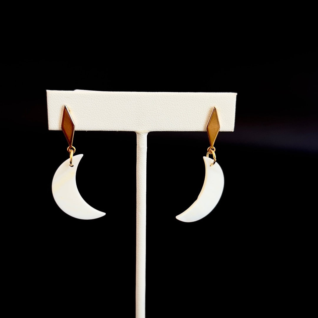 Gold Diamond Shaped Pearl Crescent Moon Earrings