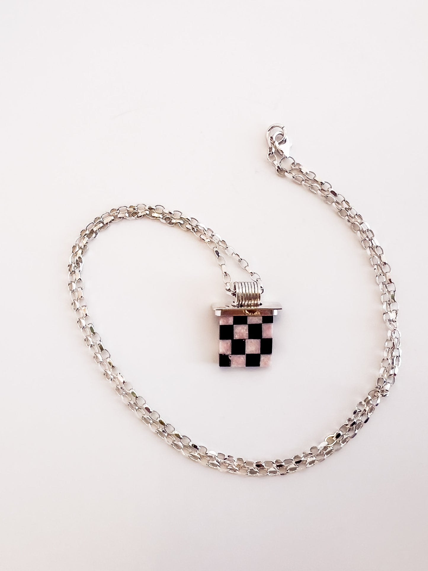 4x4 Pendant