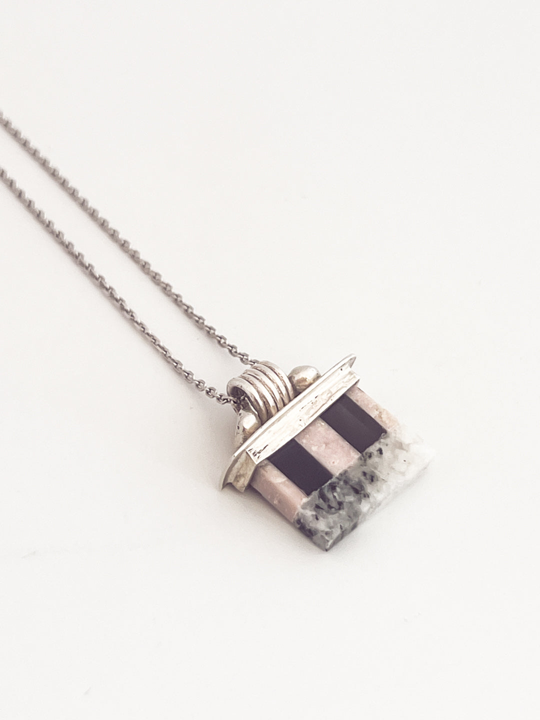 Winner Series: Horizontal and Vertical