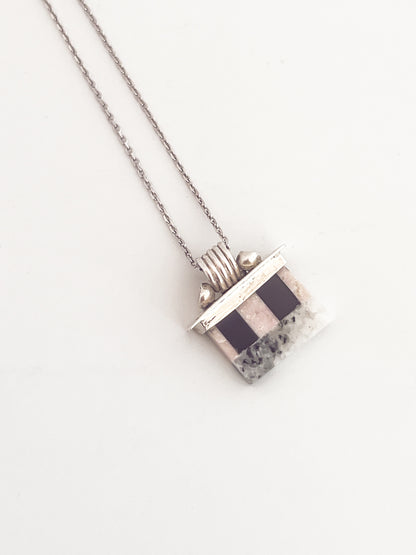 Winner Series: Horizontal and Vertical