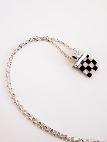 4x4 Pendant