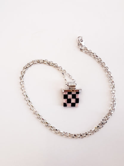 4x4 Pendant