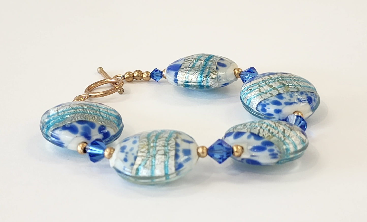 Blue Glass Bead Bracelet with Gold Clasp